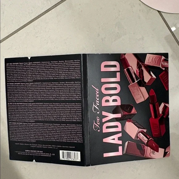 Makeup sample set - Picture 3 of 12